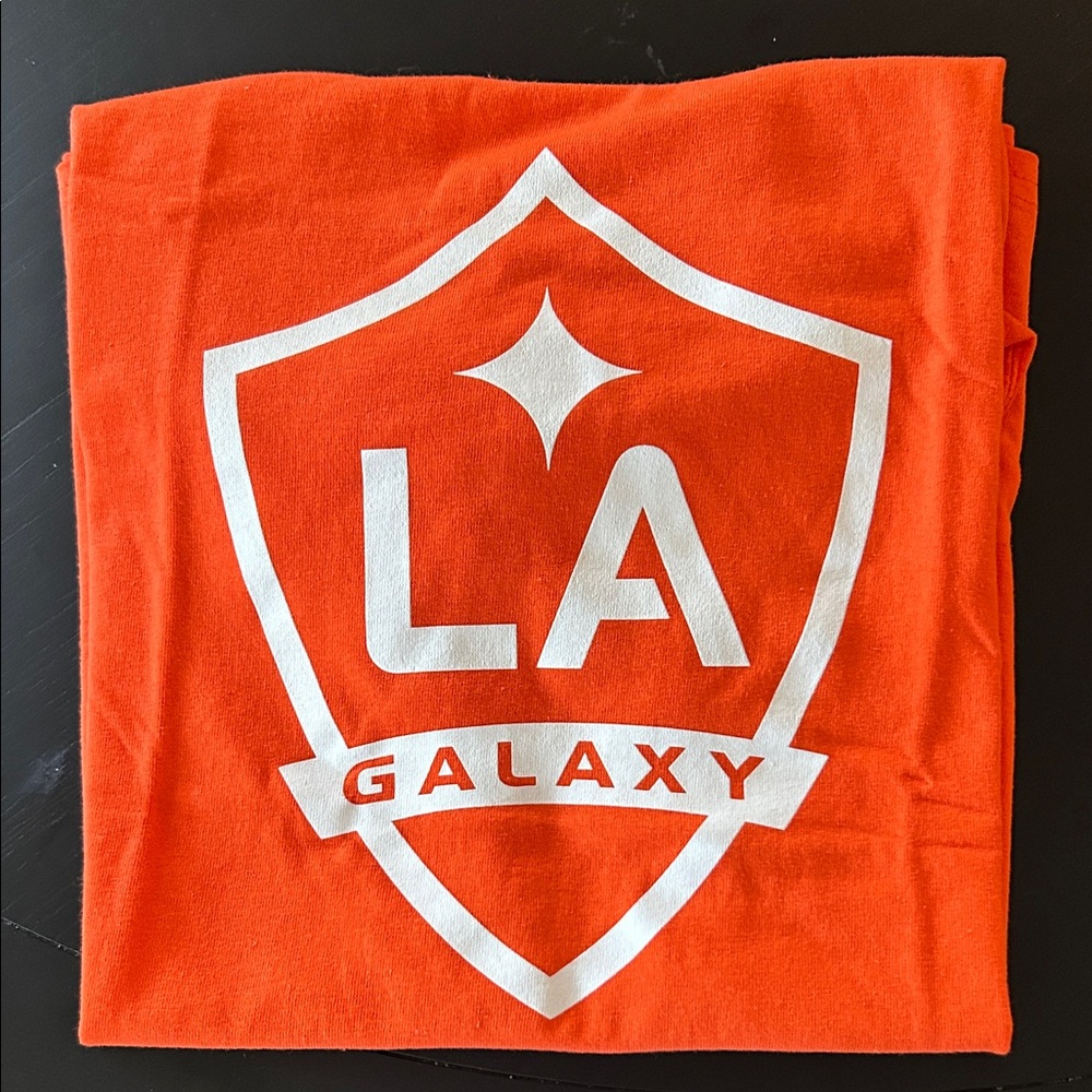 LA Galaxy Orange Tee New-Size M